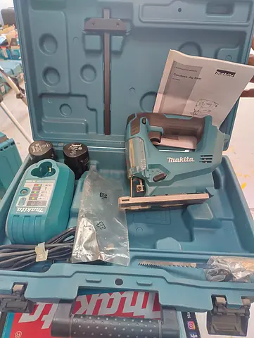Makita JV100DWE Jigsaw 10.8v