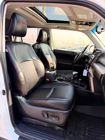 2019 Toyota 4RUNNER — фото 8
