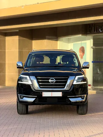 Nissan Patrol SE Platinum V6 Black 2021 GCC Clean Car