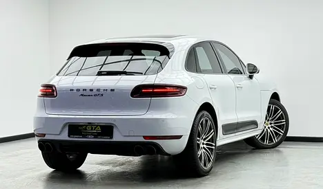 صورة 4 لـ 2017 Porsche MACAN
