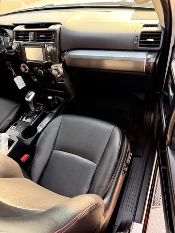 2019 Toyota 4RUNNER — фото 9