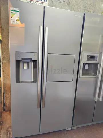 daewoo Stainless Steel Refrigerator with Ice maker   Water Dispenser also mini bar