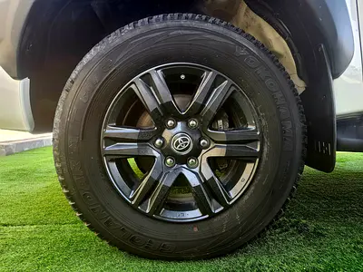 Toyota Hilux 2024