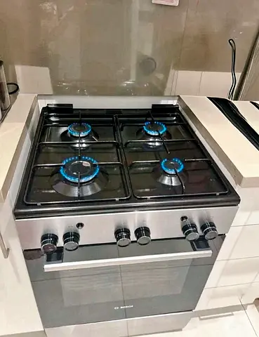 Bosch 4 Burner Full Gas Cooker – 60 cm | Compact  Powerful