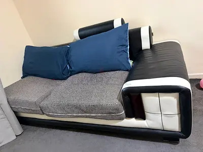 Modern Sofa with Cushions