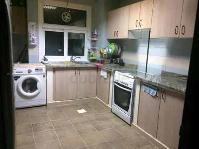 Kerala SHARING FAMILY Room Available in Al Nhda Sharjah