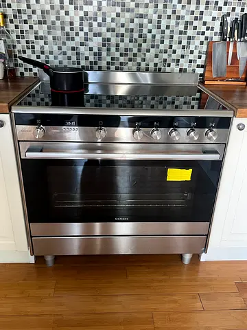 Siemens IQ700 Seramic 90/60cm Cooking Rnage