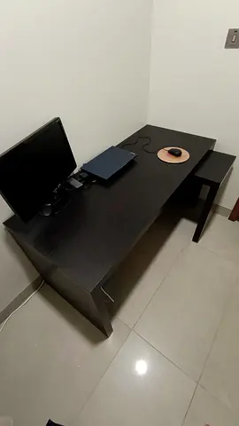 Office desk with pull out panel (IKEA MALM)