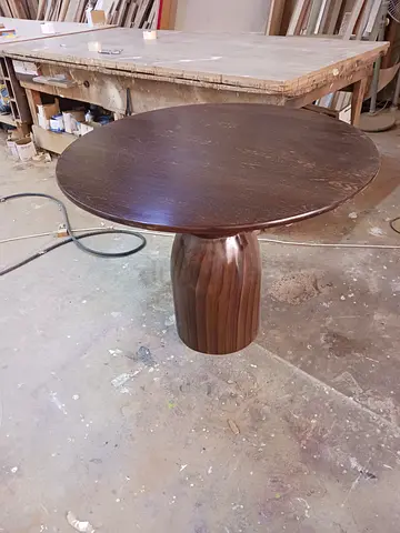 We are are customizing the coffee table by order