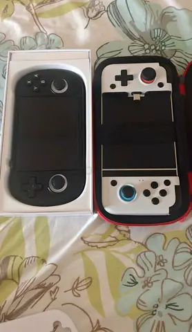 anbernic rg40xxh and gamesir x2 type c