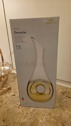 Decanter vase
