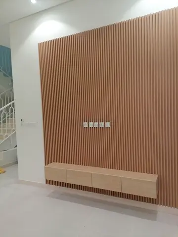 Designer Wall Mounted Entry Console with Mixed Wood and Matte Finish with wall panels