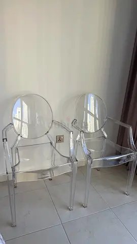 Set of 2 Transparent Acrylic Ghost Chairs Glamour