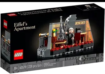 LEGO Eiffels Apartment Building Set 40579