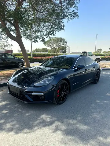 PORSCHE PANAMERA TURBO FULL OPTION GCC SPECS SINGLE OWNER FULL SERVICE HISTORY FROM AL NABOODA