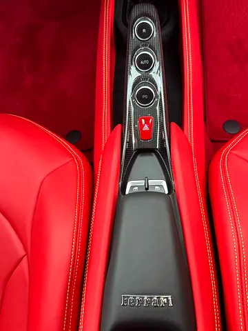2022 Ferrari F8 TRIBUTO 缩略图 17