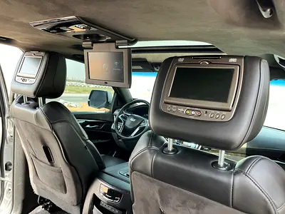 صورة مصغرة 8 لـ 2017 Cadillac ESCALADE