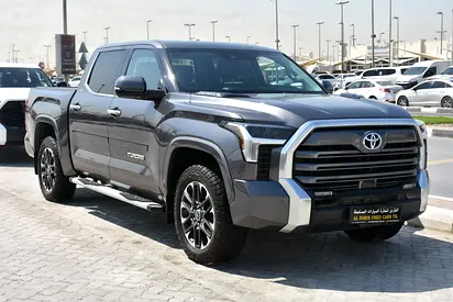 TUNDRA LIMITED HYBRID | EXCELLENT CONDITION | WITH WARRANTY