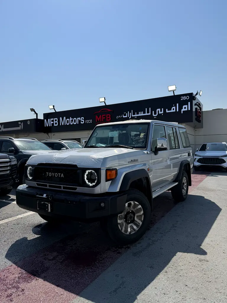 Toyota Land Cruiser 70 Series 2025 — photo 1 of 16