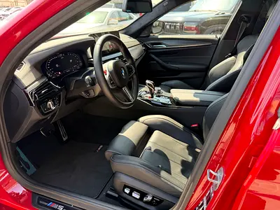 صورة مصغرة 7 لـ 2022 BMW M5