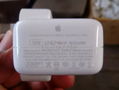10.W apple adapoter