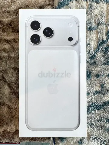 iPhone 17 Pro Max 256 GB Silver Sealed Pack