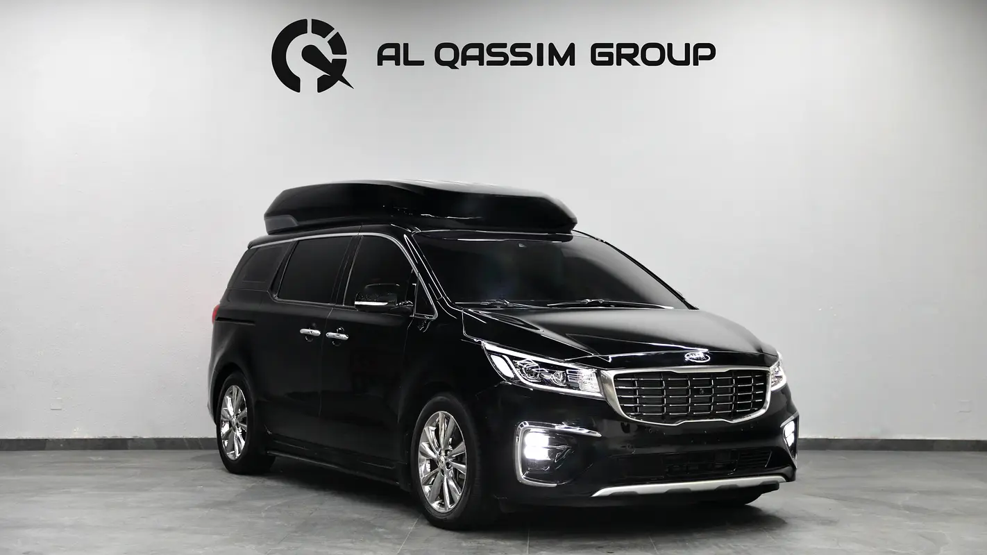 Kia Carnival 2019 — photo 1 of 18