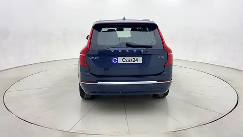 صورة 4 لـ 2023 Volvo XC90