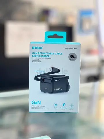 BWOO GaN Retractable Cable Fast Charger