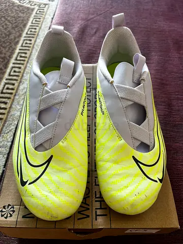 Nike Phantom GT Elite Soccer Cleats