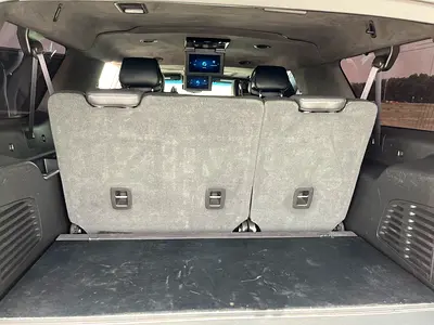 صورة مصغرة 17 لـ 2017 Cadillac ESCALADE
