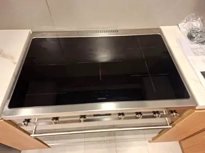 Smeg induction Cooker Oven Size 90cm Width 60cm
