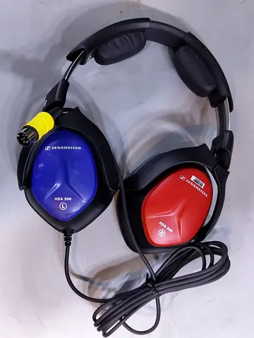 Sennheiser HDA 300  Hearing test Headphones