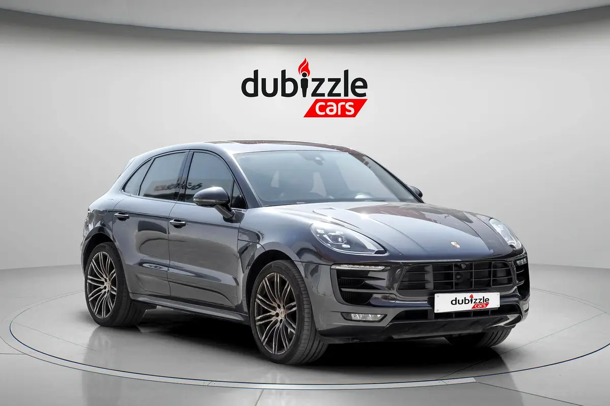 Porsche Macan 2017 — photo 1 of 19