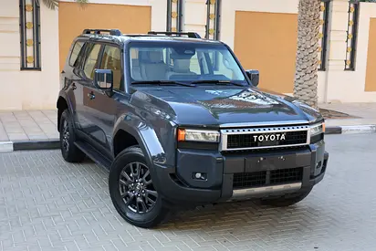 TOYOTA PRADO 2024-GXR-60000KM-GCC SPECS-UNDER WARRANTY  SERVICE