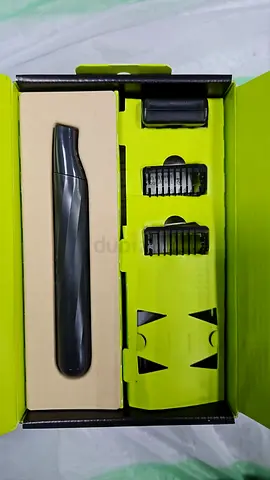 PHILIPS NORELCO ONEBLADE FACE SHAVER (QI1864/85)