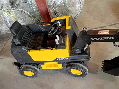 Volvo Construction Toy Excavator- Yellow