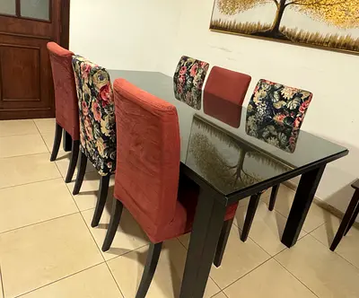 Dinning table and chairs