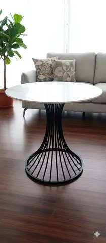 Stylish Modern Round Dining Table