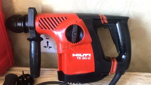 Hilti TE 30-C Elec Hammer Drill 220v