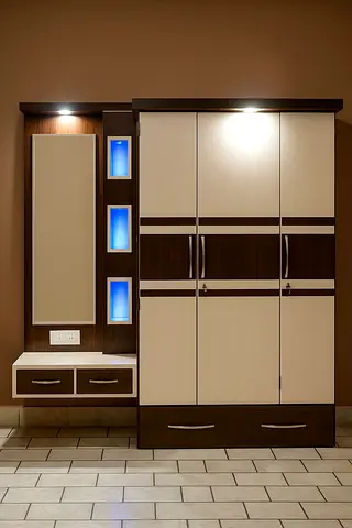 Modern Wardrobe with Integrated Mirror and Lights