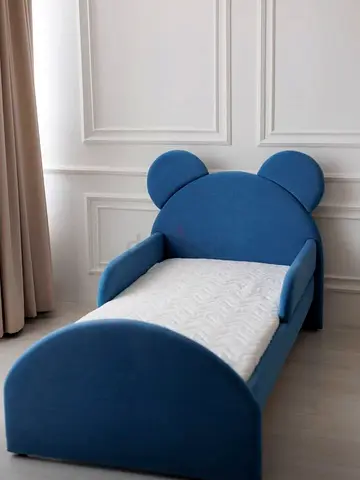 Cute Blue Bear Toddler Bed