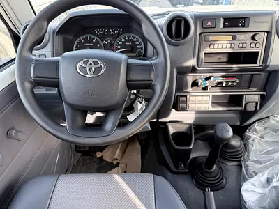 صورة 15 لـ 2025 Toyota LAND CRUISER 70 SERIES