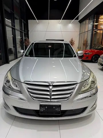 Genesis Gcc Full option