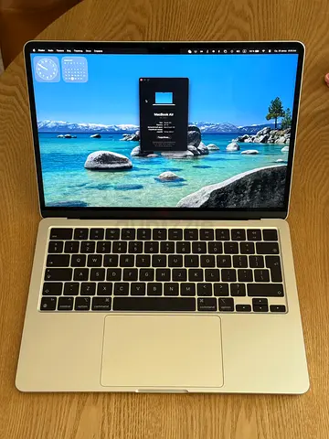 Apple MacBook Air M2 13-inch (2022) - Maxed Out! 24GB RAM 2TB Excellent Condition