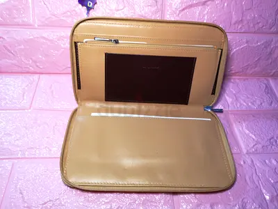 New Longchamp Womens Wallet