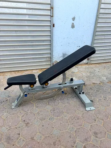 Adjustable Weight Bench