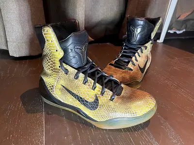 Authentic Nike Kobe 9 basketball shoes  snakeskins