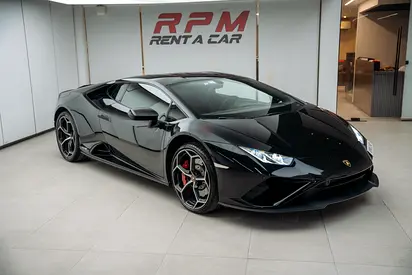 Lamborghini Huracán EVO 2021 — Black Supercar for Rent in Dubai | No Deposit