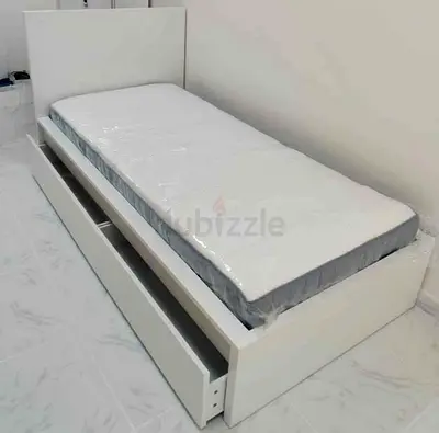 Malam single bed 90/200 with  IKEA mattress and 2 storage drawers